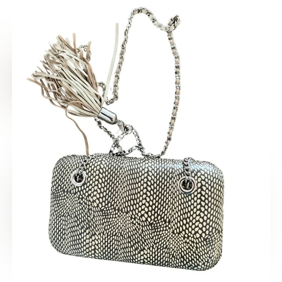 BCBG Chloe sunflower box shoulder bag purse - Picture 1 of 6